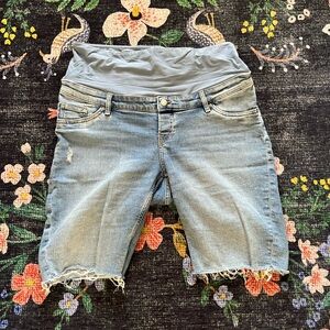 H&M Maternity Bermuda denim shorts, size L